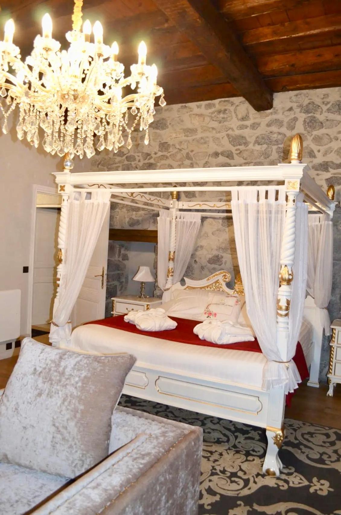 Chateau De La Rive - Suite Prestige - Chambre 2 Personnes Cruet Dış mekan fotoğraf