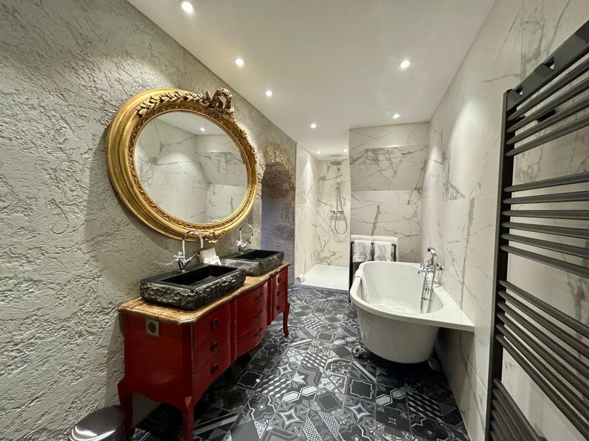 Chateau De La Rive - Suite Prestige - Chambre 2 Personnes Cruet Dış mekan fotoğraf